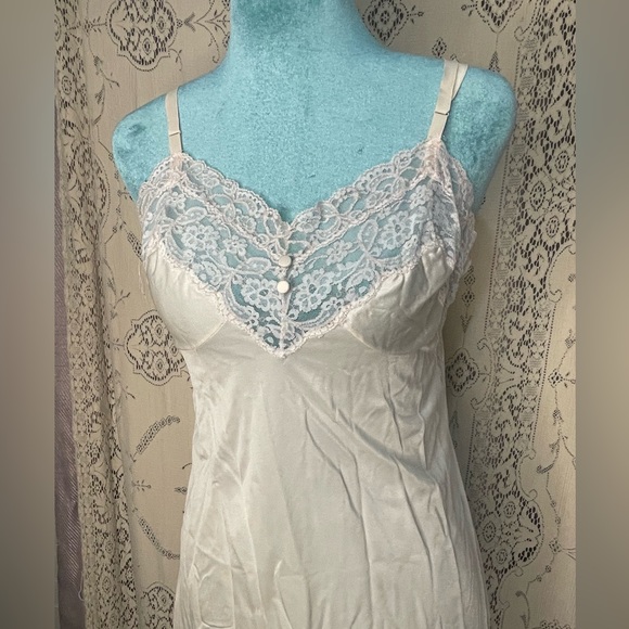 Kayser:vintage slip with lace details - Picture 2 of 5